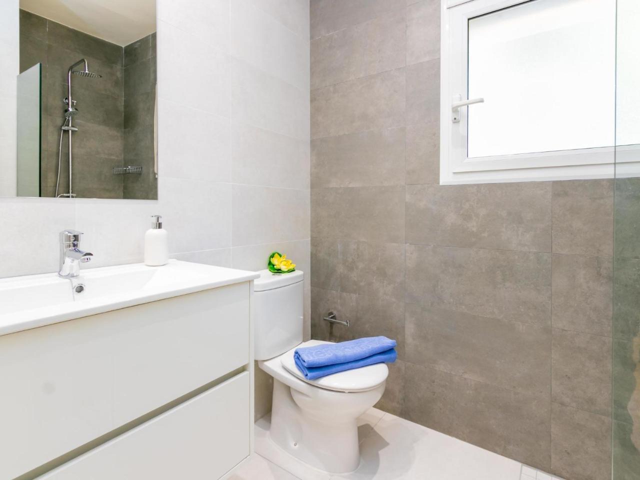 Apartment Velazquez-5 By Interhome Roses Exterior photo